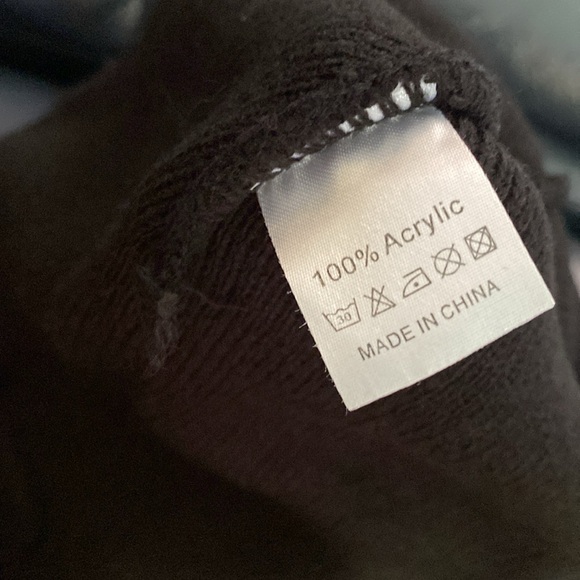 Music Hat beanie Unisex. Black. Unused. - Picture 6 of 7